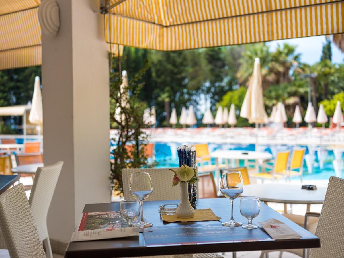Parc Hotel Gritti Bardolino Bagian luar foto