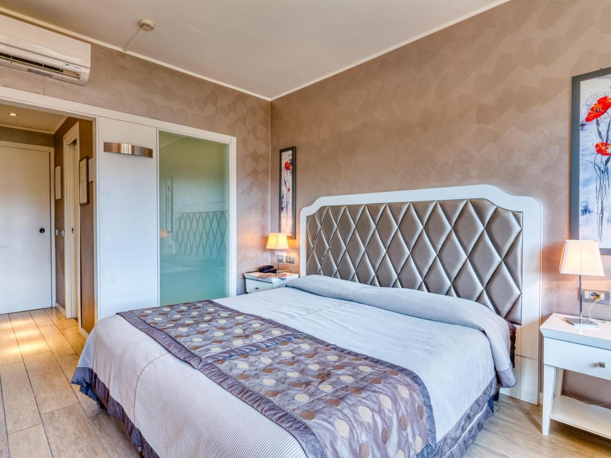 Parc Hotel Gritti Bardolino Bagian luar foto