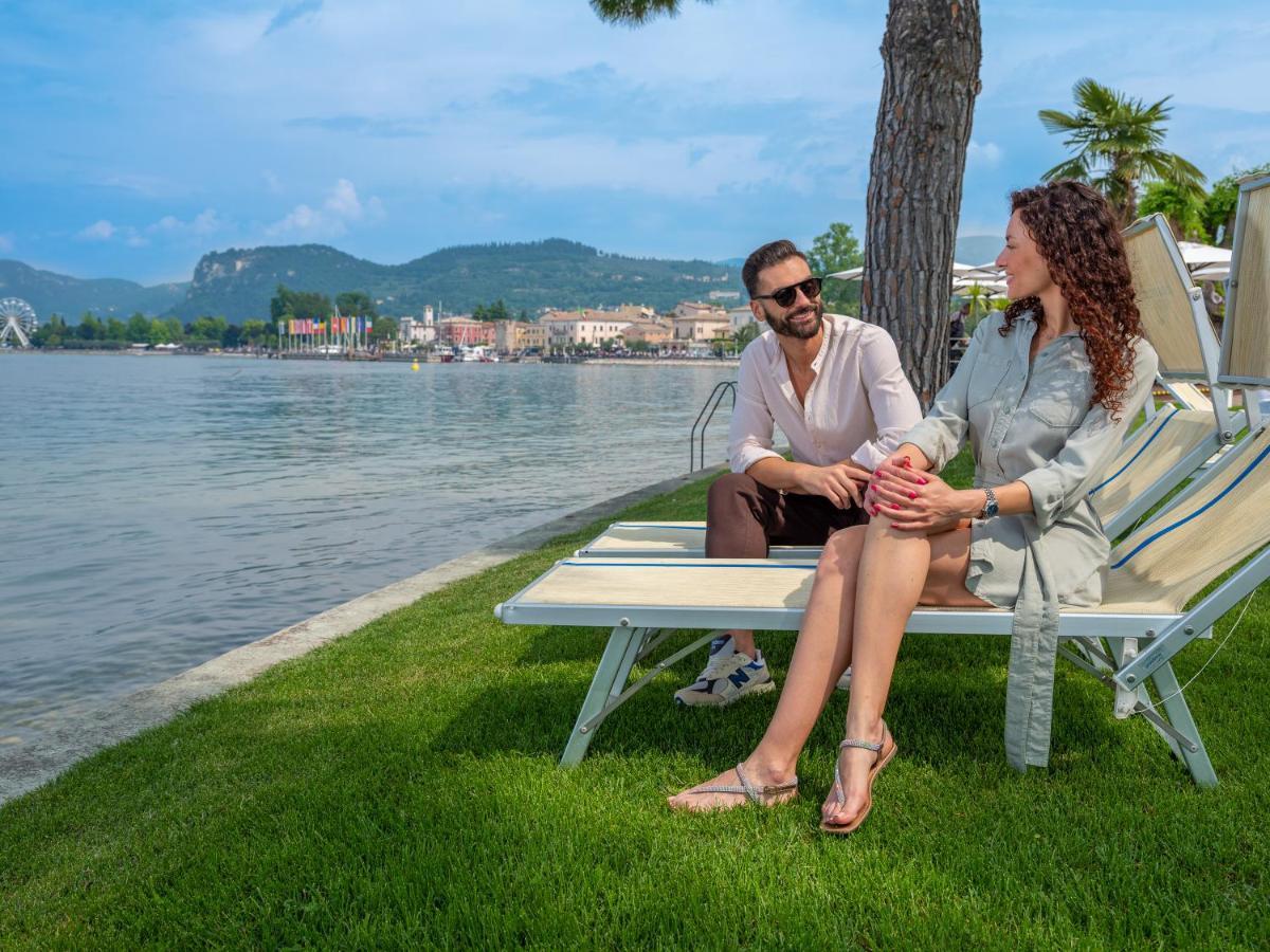Parc Hotel Gritti Bardolino Bagian luar foto