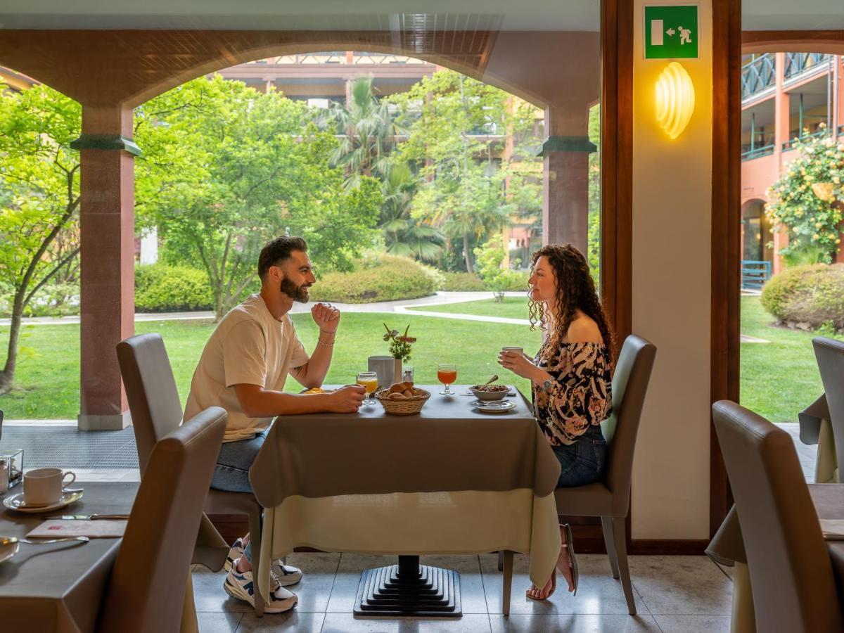 Parc Hotel Gritti Bardolino Bagian luar foto