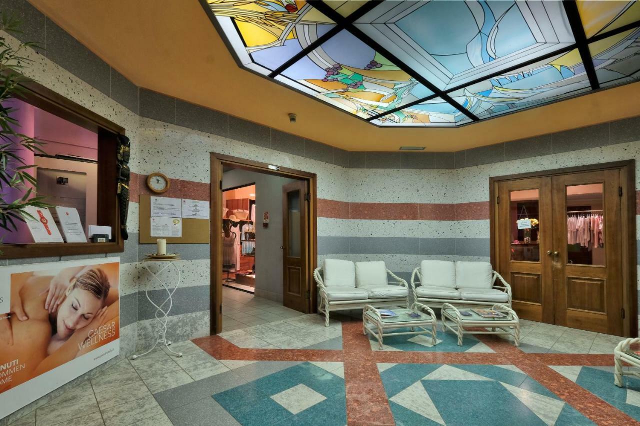 Parc Hotel Gritti Bardolino Bagian luar foto