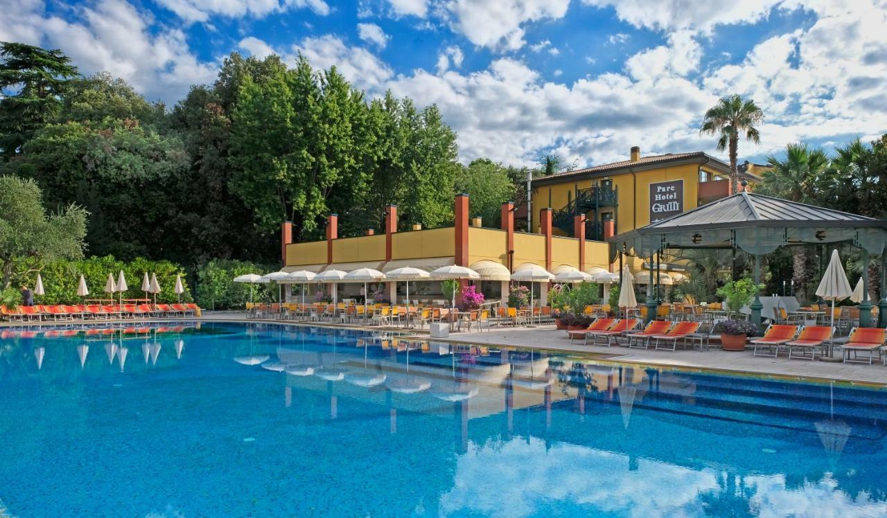 Parc Hotel Gritti Bardolino Bagian luar foto