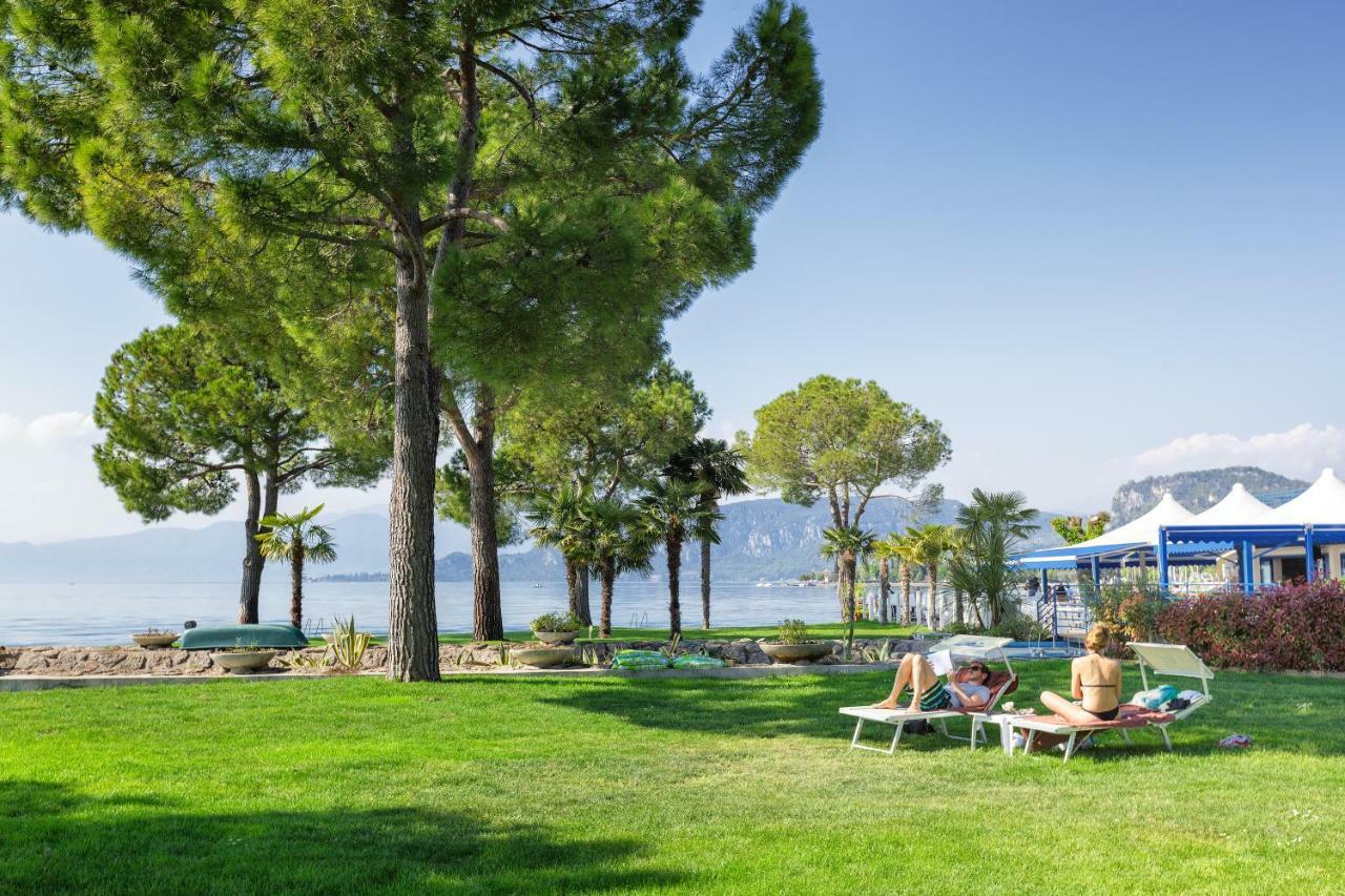 Parc Hotel Gritti Bardolino Bagian luar foto